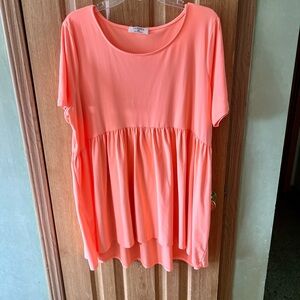 Zenana Outfitters Peach Short Sleeve Tunic